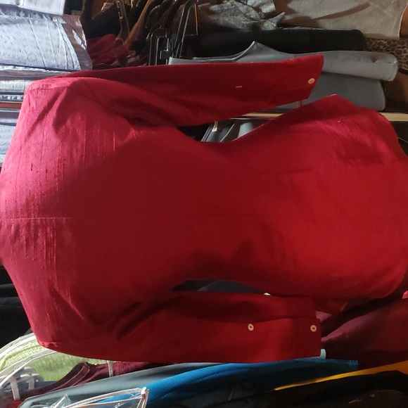 WINE colored Dolce & Gabbana Silk pantsuit Gorgeous size 40/2 US - Picture 2 of 10